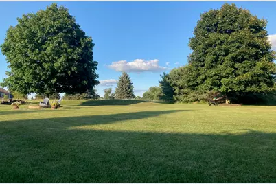 W292N3296  Summerhill Rd, Delafield, WI 53072 - Photo 91