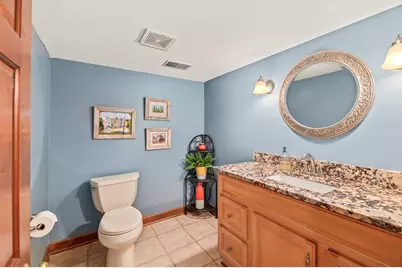 W292N3296  Summerhill Rd, Delafield, WI 53072 - Photo 45