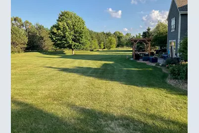 W292N3296  Summerhill Rd, Delafield, WI 53072 - Photo 77