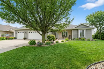 8910 S River Edge Dr, Oak Creek, WI 53154 - Photo 1