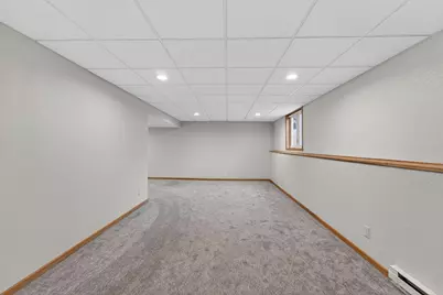 8910 S River Edge Dr, Oak Creek, WI 53154 - Photo 19