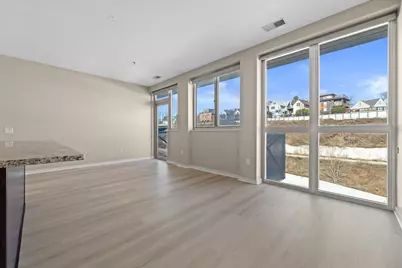 1902 N Commerce St #506, Milwaukee, WI 53212 - Photo 5