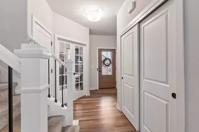 1331  Bluestem Trl, Oconomowoc, WI 53066 - Photo 9