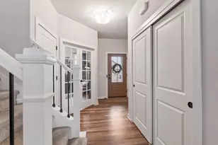 1331 Bluestem Trl, Oconomowoc, WI 53066 - Photo 9