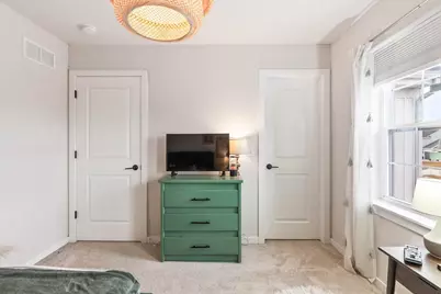 1331  Bluestem Trl, Oconomowoc, WI 53066 - Photo 37