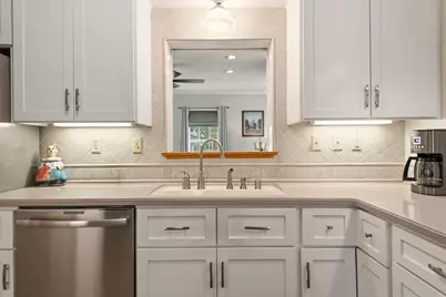 4771 N Woodruff Ave, Whitefish Bay, WI 53211 - Photo 13