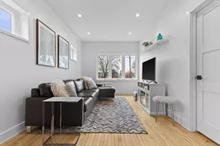 1850 N Arlington Pl, Milwaukee, WI 53202 - Photo 13