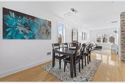 1850 N Arlington Pl, Milwaukee, WI 53202 - Photo 9