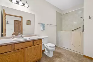 1275 Shadowood Cir, West Bend, WI 53095 - Photo 11