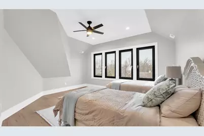 525  Maple St, Lake Geneva, WI 53147 - Photo 43