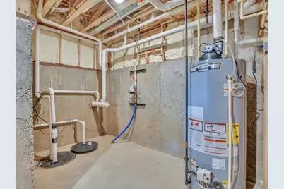 525  Maple St, Lake Geneva, WI 53147 - Photo 67