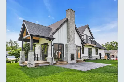 525  Maple St, Lake Geneva, WI 53147 - Photo 7