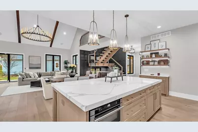 525  Maple St, Lake Geneva, WI 53147 - Photo 19