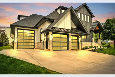 525  Maple St, Lake Geneva, WI 53147 - Photo 63