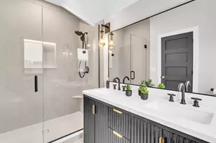 525 Maple St, Lake Geneva, WI 53147 - Photo 41