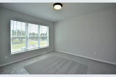 704  Winterberry Dr, Waukesha, WI 53188 - Photo 17