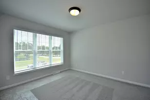 704 Winterberry Dr, Waukesha, WI 53188 - Photo 17