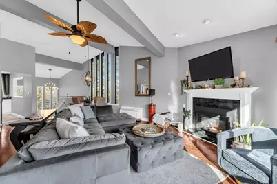 80  Lausanne Ct #80-08, Geneva, WI 53147 - Photo 11