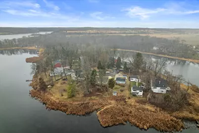 W6709  Lake Shore Circle Cir, Sugar Creek, WI 53121 - Photo 31