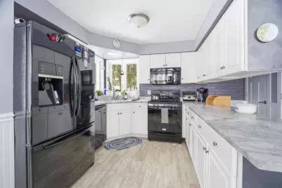 1925  Park Ave, New Holstein, WI 53061 - Photo 11
