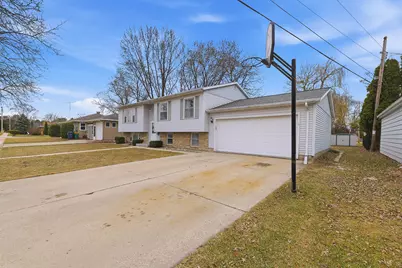 626  Vine St, Fond du Lac, WI 54935 - Photo 29