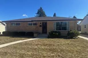 2833 S 17th St, Sheboygan, WI 53081 - Photo 1