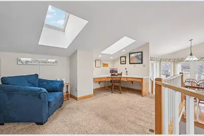 221  Crystal Dr, Hartland, WI 53029 - Photo 29