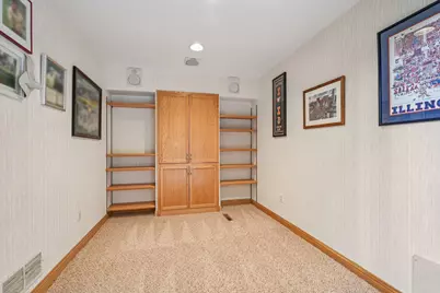 221  Crystal Dr, Hartland, WI 53029 - Photo 25