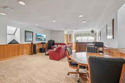 221  Crystal Dr, Hartland, WI 53029 - Photo 35