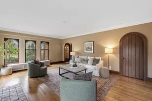 4685 N Woodburn St, Whitefish Bay, WI 53211 - Photo 9