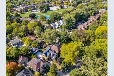 4685 N Woodburn St, Whitefish Bay, WI 53211 - Photo 41