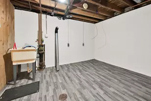 1729 Madison Ave, South Milwaukee, WI 53172 - Photo 15