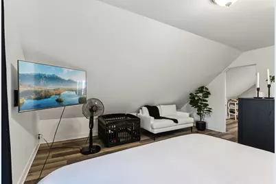 6463 N Garden Grove Ln, Glendale, WI 53209 - Photo 19