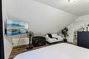 6463 N Garden Grove Ln, Glendale, WI 53209 - Photo 19