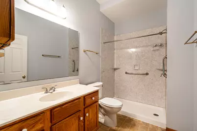 2412  Fox River Pkwy #G, Waukesha, WI 53189 - Photo 19