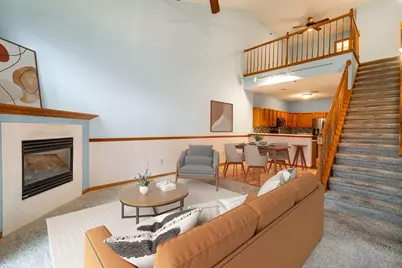 2412  Fox River Pkwy #G, Waukesha, WI 53189 - Photo 3