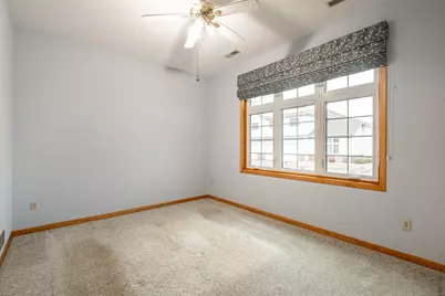 2412  Fox River Pkwy #G, Waukesha, WI 53189 - Photo 15