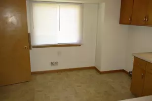 4160 N 69th St, Milwaukee, WI 53216 - Photo 9