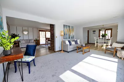 772  Brookwood Cir, Hobart, WI 54155 - Photo 5