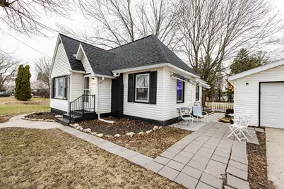 1514  River Dr, Watertown, WI 53094 - Photo 7