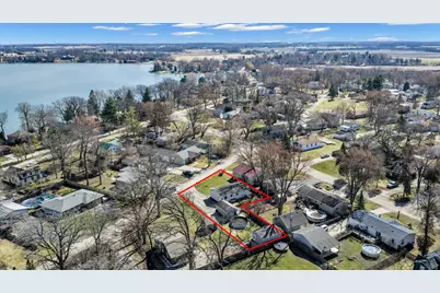 2420  Marshall Sq, Racine, WI 53139 - Photo 47