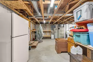 2420 Marshall Square, Racine, WI 53139 - Photo 31