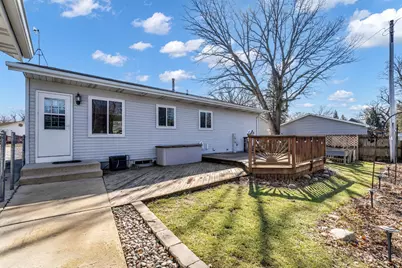 2420  Marshall Sq, Racine, WI 53139 - Photo 33