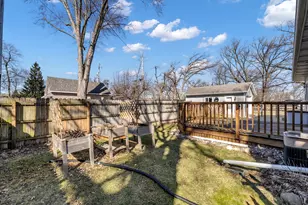 2420 Marshall Square, Racine, WI 53139 - Photo 35