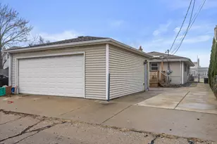 1625 Monroe Ave, South Milwaukee, WI 53172 - Photo 1