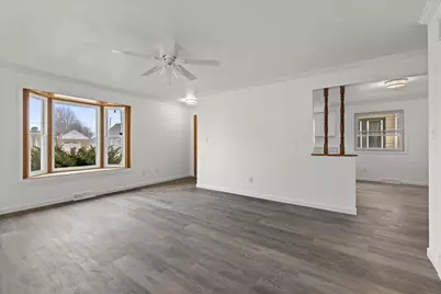 1625  Monroe Ave, South Milwaukee, WI 53172 - Photo 5