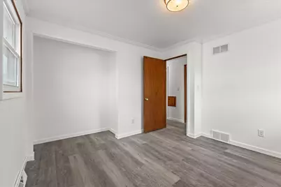 1625  Monroe Ave, South Milwaukee, WI 53172 - Photo 15