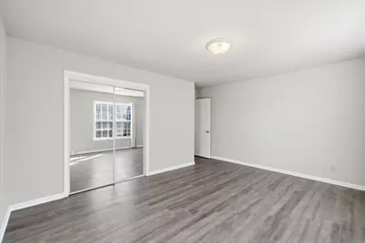 4273 W Cherrywood Ln, Brown Deer, WI 53209 - Photo 19