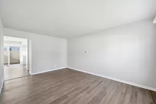 4273 W Cherrywood Ln, Brown Deer, WI 53209 - Photo 3