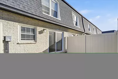 4273 W Cherrywood Ln, Brown Deer, WI 53209 - Photo 29